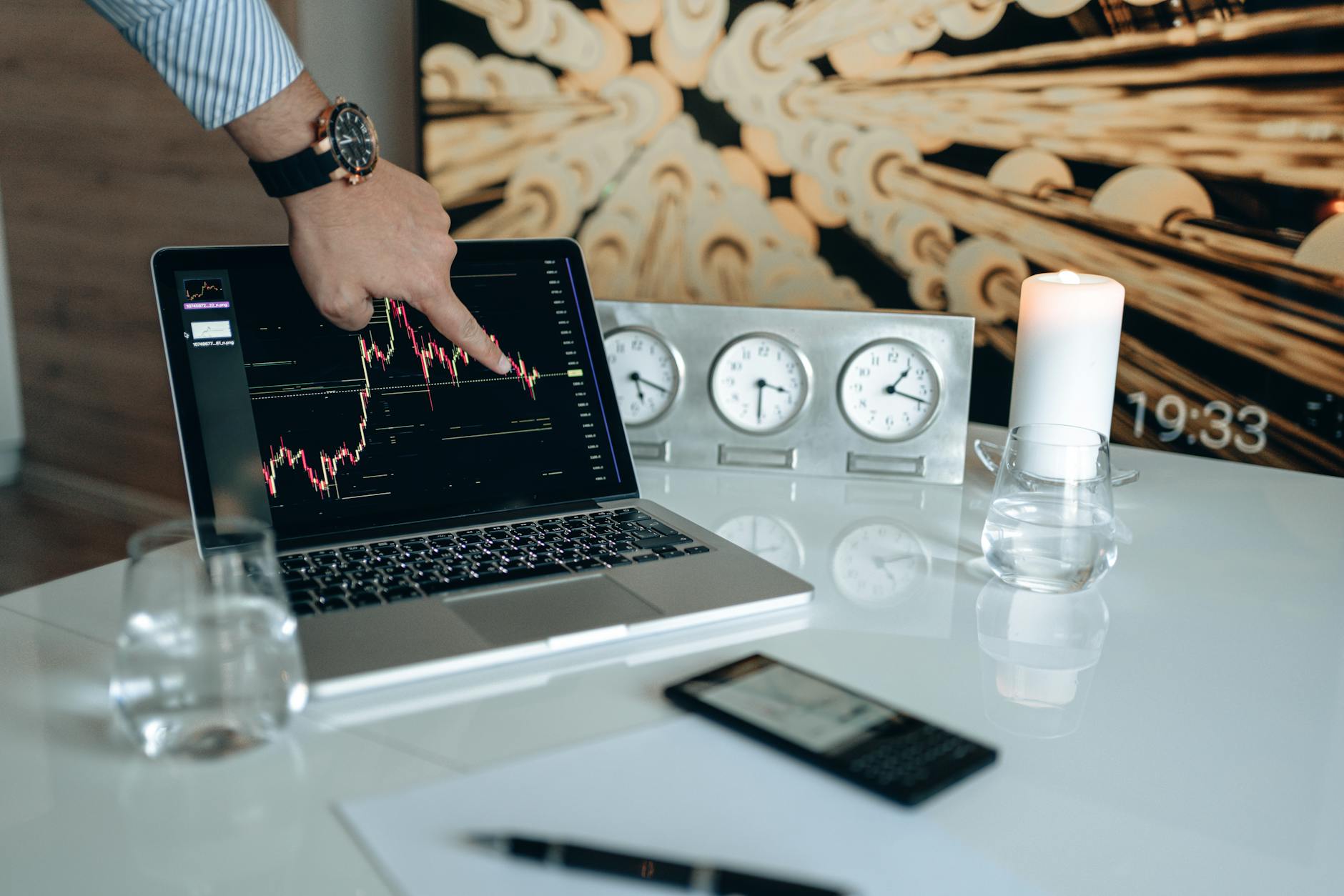 market timing beleggen — Foto: AlphaTradeZone (Pexels)