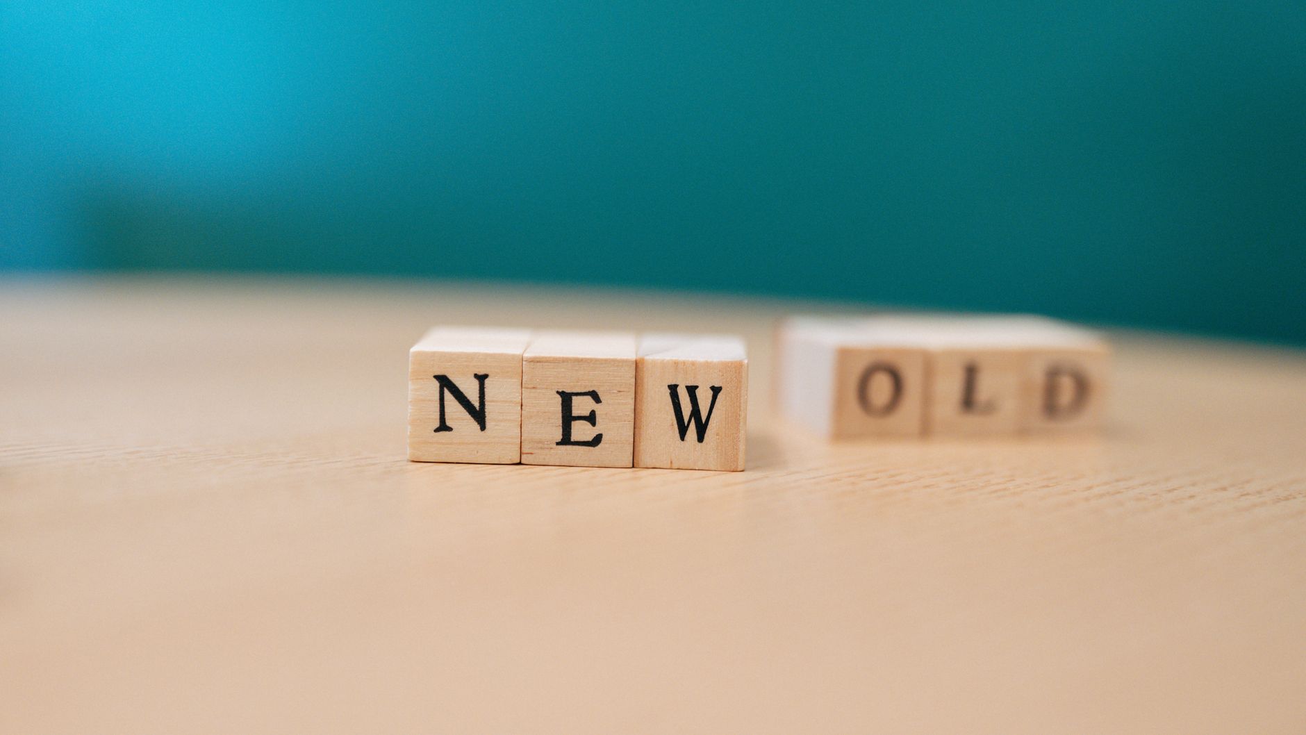 pensioensparen vs zelf beleggen — Foto: Sami Abdullah (Pexels)